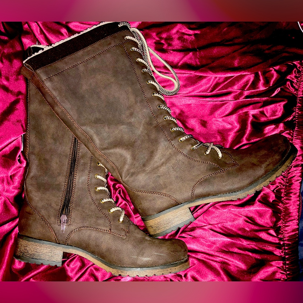 Maurices women’s brown knee-high zippered boots faux fur interior sz 11 EUC